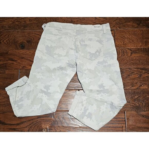 Levis 524 Demis Curve Skinny Digital Grey White Camo W 32" L 24" Capri Jeans S - Picture 2 of 5